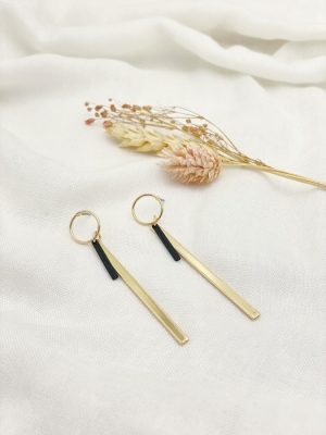Clou d'oreille circulaire avec tige courte et longue 