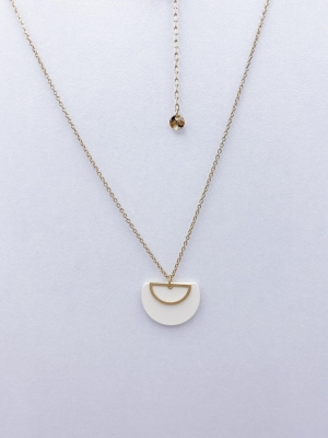 Ensemble afgetopte cirkel en open bedel halve maan